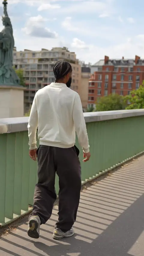 Pub vidéo diffusée pour Podmax, studio de tournage